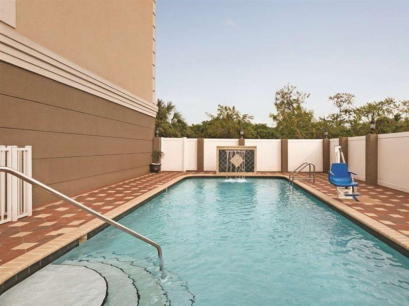 Country Inn & Suites By Radisson, Tampa Airport North, Fl Εξωτερικό φωτογραφία