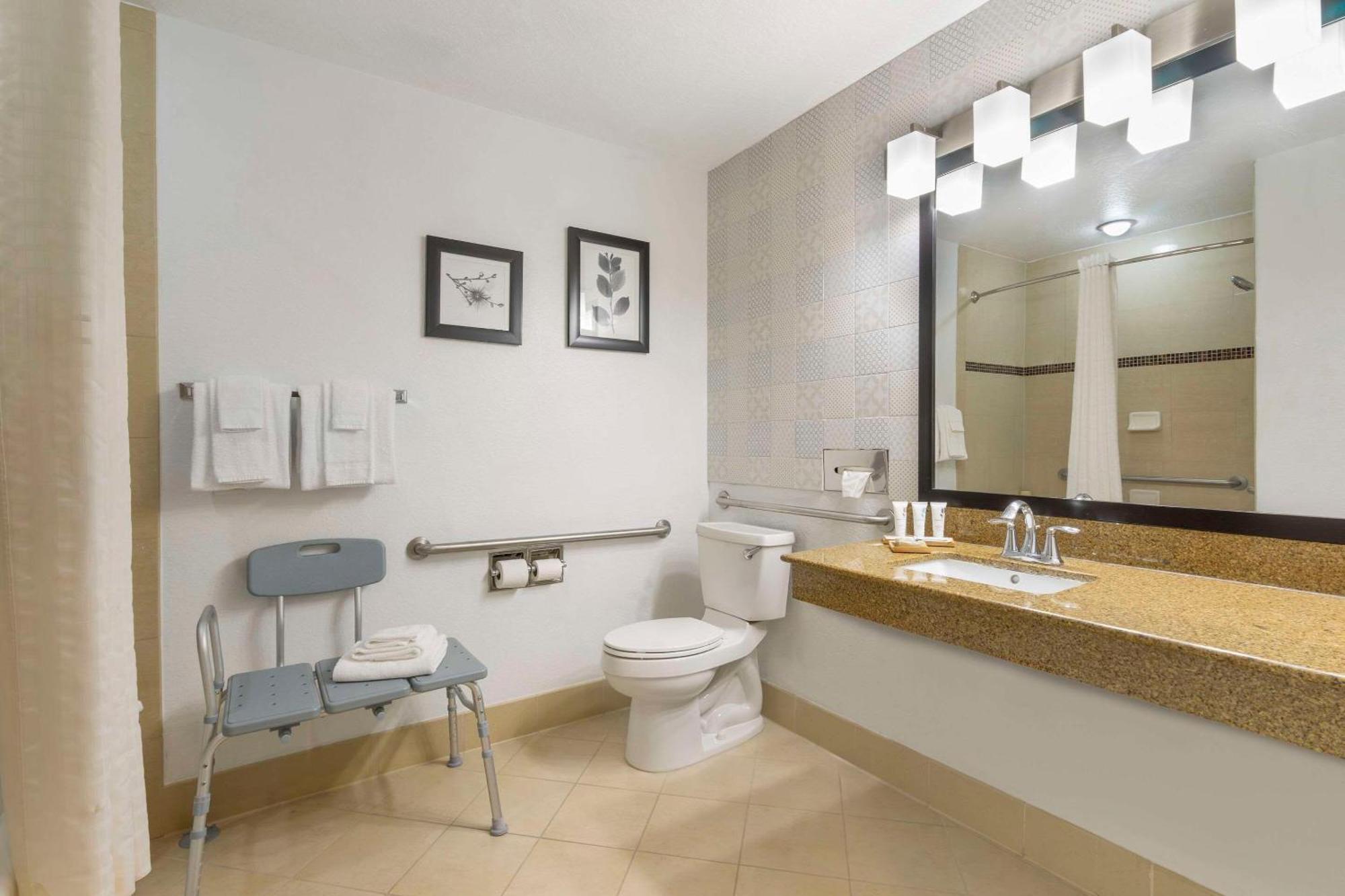 Country Inn & Suites By Radisson, Tampa Airport North, Fl Εξωτερικό φωτογραφία