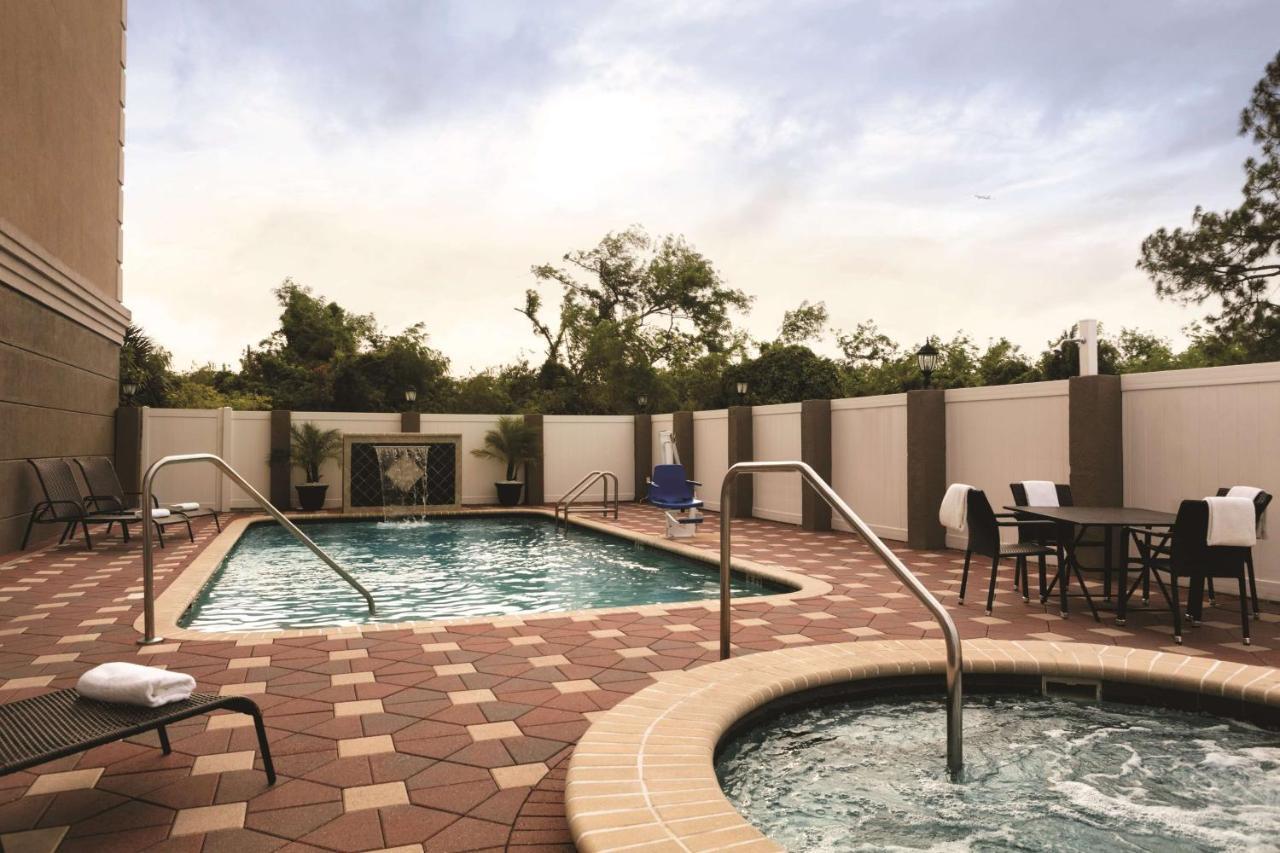 Country Inn & Suites By Radisson, Tampa Airport North, Fl Εξωτερικό φωτογραφία